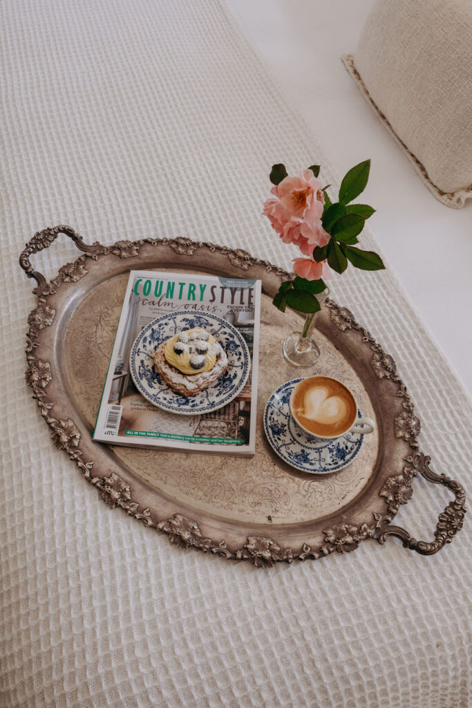 local pastries and fresh coffee in bed. Bunnyconnellen Winter Accommodation