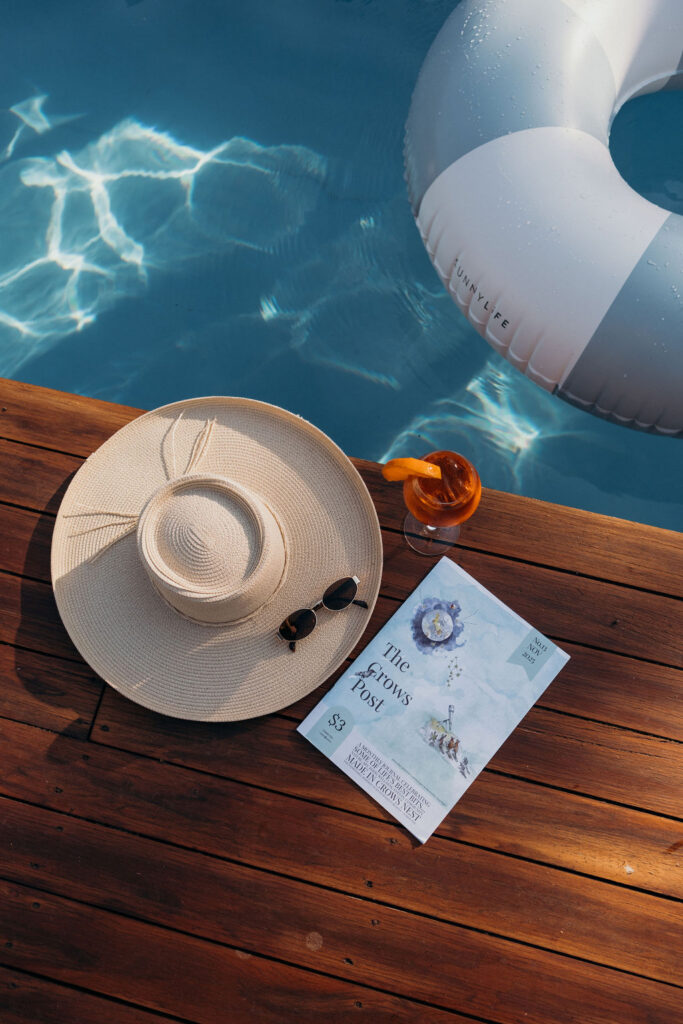 Poolside at Bunnyconnellen. Bunnyconnellen Winter Accommodation